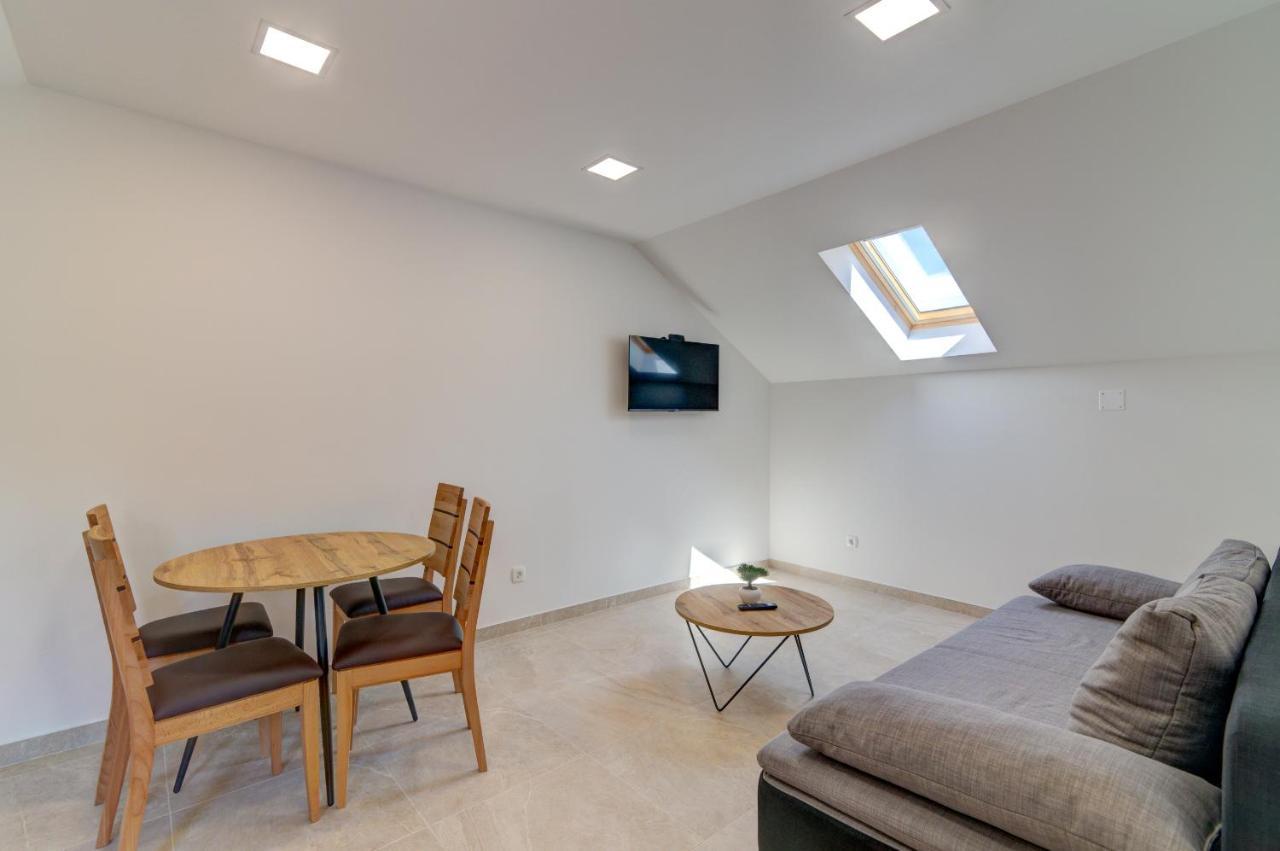 Apartamento Rote Zora Senj  Exterior foto