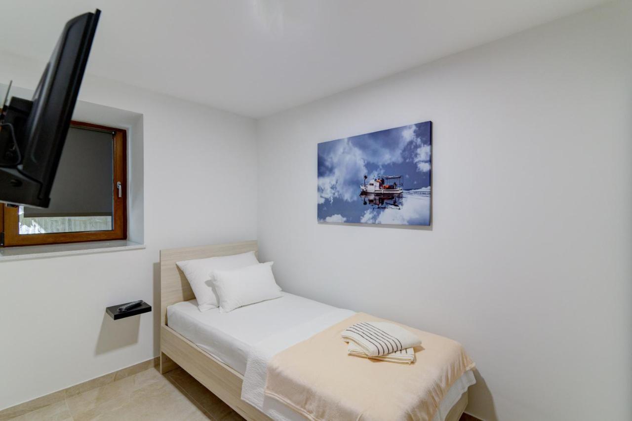 Apartamento Rote Zora Senj  Exterior foto